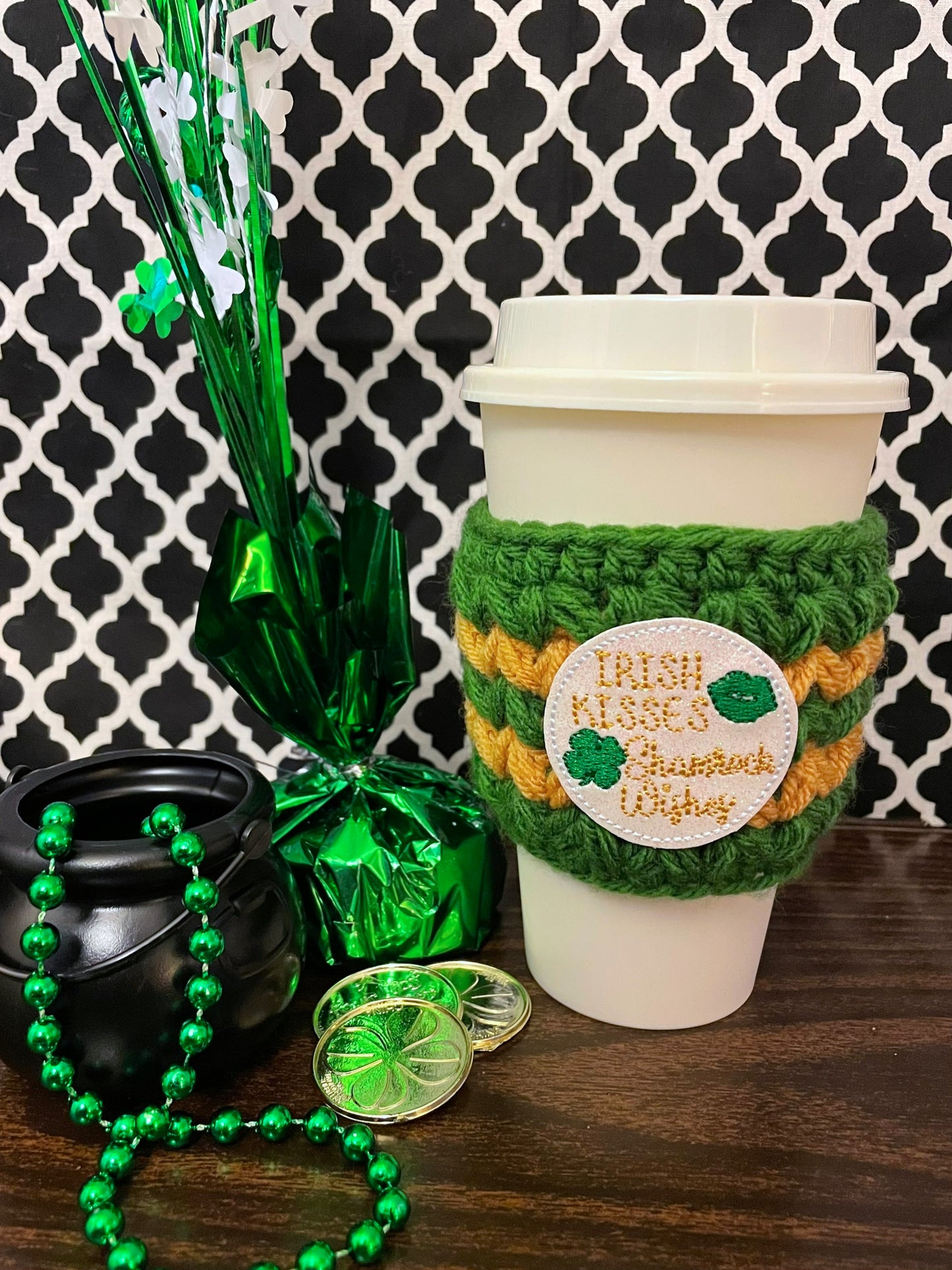 Irish Kisses Cup Cozy