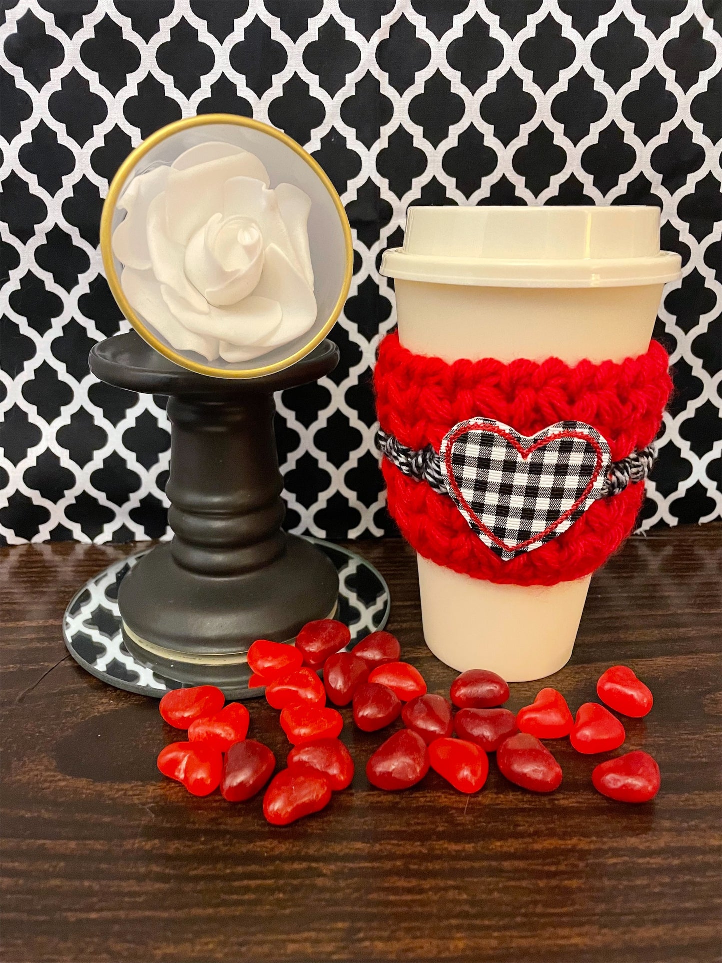 Checkered Heart Cup Cozy